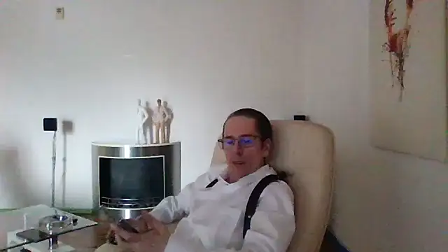 Snapshot of Minm666 chatting on February 2025 10:48:01 AM Minm666 online show from February 2025 10:48:01 AM