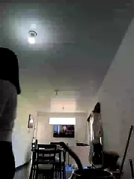 LuluzYPiero online show from December 2024 12:16:02 PM