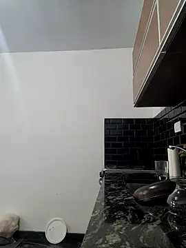 LuluzYPiero online show from February 2025 01:50:02 PM