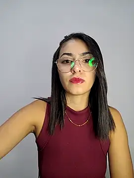 LuluzYPiero online show from March 2025 11:17:01 PM