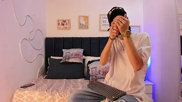 Brutal Sex Fucking online show from November 2025 09:31:01 PM