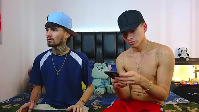 Brutal Sex Fucking online show from April 2026 04:37:01 AM