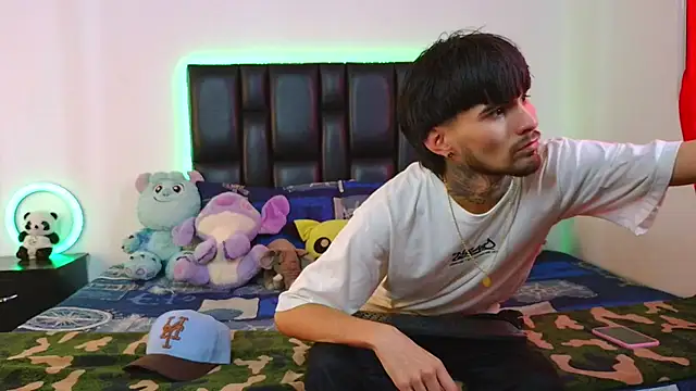 Brutal Sex Fucking online show from May 2026 06:27:02 PM