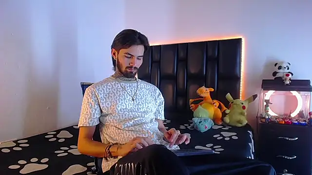 Brutal Sex Fucking online show from July 2026 11:15:01 PM