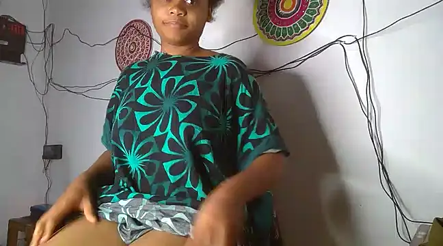 hot-tandy online show from March 2025 12:21:01 AM