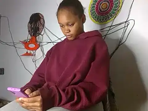 hot-tandy online show from March 2025 03:19:01 PM