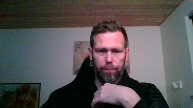 Snapshot of Gotta1 chatting on December 2024 04:38:01 PM Gotta1 online show from December 2024 04:38:01 PM