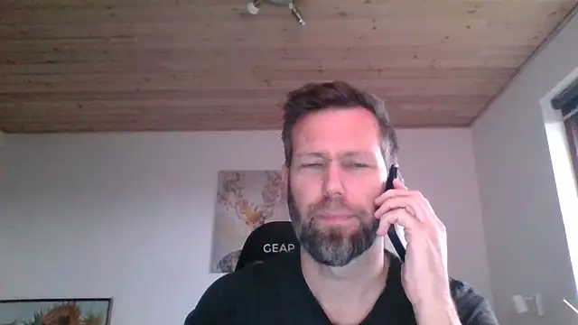 Snapshot of Gotta1 chatting on December 2024 09:52:02 AM Gotta1 online show from December 2024 09:52:02 AM