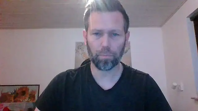 Snapshot of Gotta1 chatting on December 2025 07:26:02 AM Gotta1 online show from December 2025 07:26:02 AM