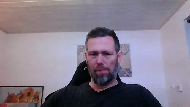 Snapshot of Gotta1 chatting on February 2026 02:11:02 PM Gotta1 online show from February 2026 02:11:02 PM