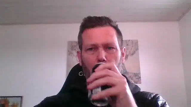 Snapshot of Gotta1 chatting on February 2026 02:10:01 PM Gotta1 online show from February 2026 02:10:01 PM