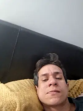 Snapshot of Tulio_maravilha12 chatting on March 2026 01:34:01 AM Tulio maravilha12 online show from March 2026 01:34:01 AM