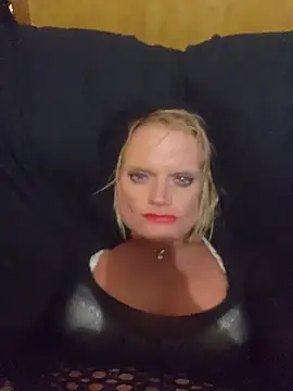 cumlovinsissy online show from July 2026 08:56:02 PM