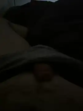 Snapshot of byakkotorra chatting on February 2025 05:26:01 PM byakkotorra online show from February 2025 05:26:01 PM