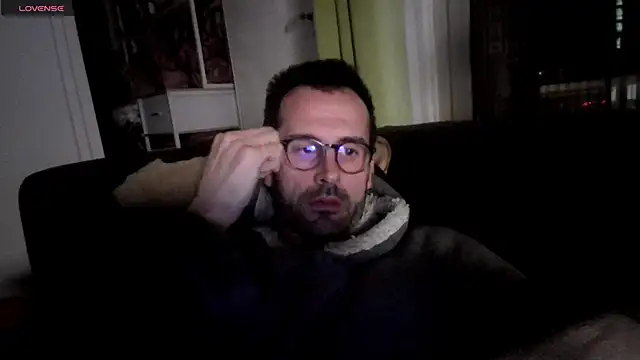 Snapshot of byakkotorra chatting on March 2025 11:11:02 PM byakkotorra online show from March 2025 11:11:02 PM