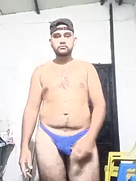 travieso2893 online show from May 2026 02:40:01 AM
