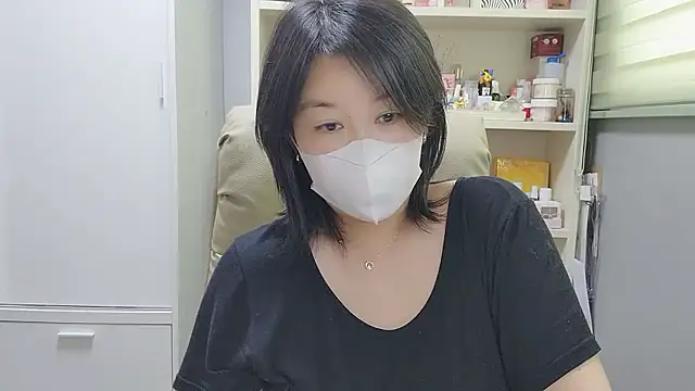 HaNa Kim online show from June 2026 03:47:02 AM