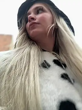 Milkyy wway online show from March 2025 07:54:02 AM