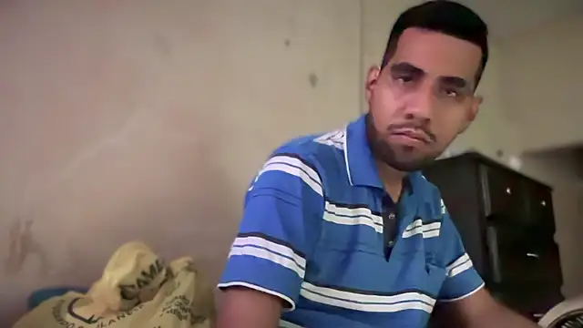 EnriquePersian197 online show from February 2025 09:14:01 PM