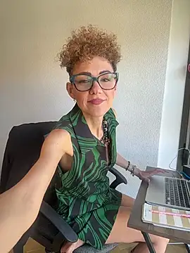 lavaldez online show from May 2026 10:54:01 AM