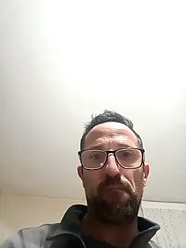 Porco81cazzo online show from December 2025 07:09:01 PM