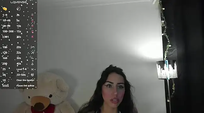 Snapshot of Lunadahia chatting on January 2025 03:26:01 AM Lunadahia online show from January 2025 03:26:01 AM