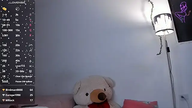 Snapshot of Lunadahia chatting on March 2025 12:36:02 AM Lunadahia online show from March 2025 12:36:02 AM