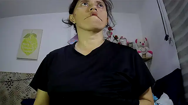 Snapshot of sexy_mary_69 chatting on March 2026 02:02:02 AM sexy mary 69 online show from March 2026 02:02:02 AM