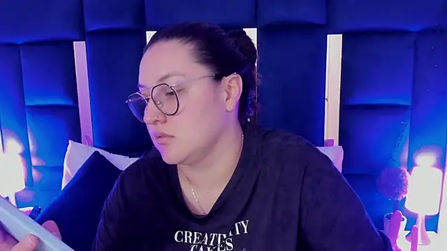 rebecaandpamela online show from January 2025 02:38:01 AM