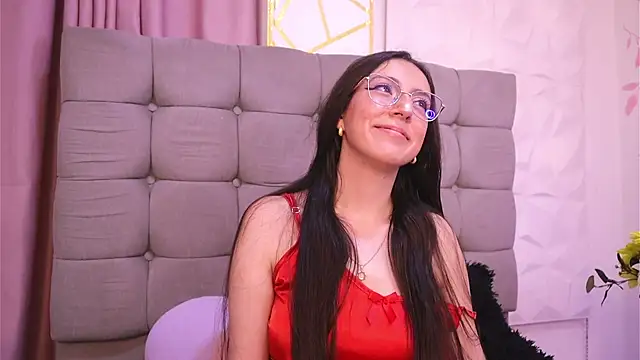 Sweet Sammy  online show from December 2025 04:18:02 AM