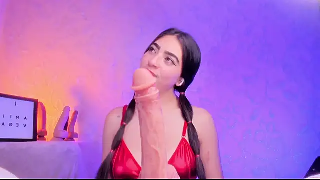 Snapshot of Arii_vega_ chatting on February 2025 04:36:02 AM Arii vega online show from February 2025 04:36:02 AM