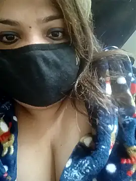 Snapshot of Naughty-Trisha chatting on January 2025 01:53:01 PM Naughty-Trisha online show from January 2025 01:53:01 PM