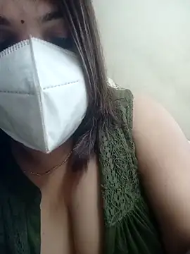 Snapshot of Naughty-Trisha chatting on October 2025 03:38:01 AM Naughty-Trisha online show from October 2025 03:38:01 AM