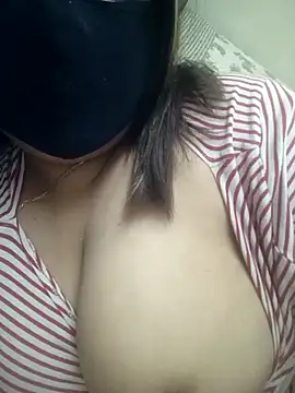 Snapshot of Naughty-Trisha chatting on November 2025 09:53:02 AM Naughty-Trisha online show from November 2025 09:53:02 AM