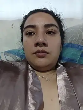 Hellen Alex online show from December 2025 01:07:01 PM