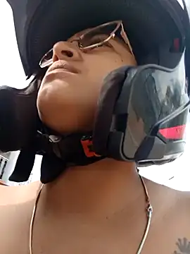 naughty-girl01 online show from January 2025 02:52:02 PM