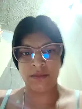 naughty-girl01 online show from February 2025 10:36:02 AM