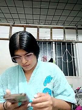 naughty-girl01 online show from February 2025 10:26:01 AM