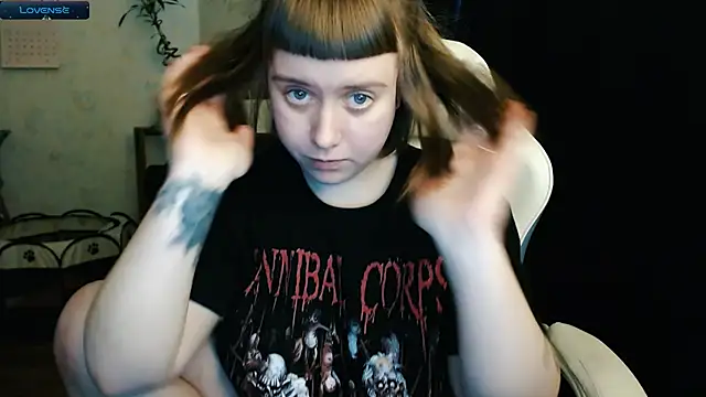 Snapshot of June_shy0 chatting on December 2024 09:23:01 AM June shy0 online show from December 2024 09:23:01 AM