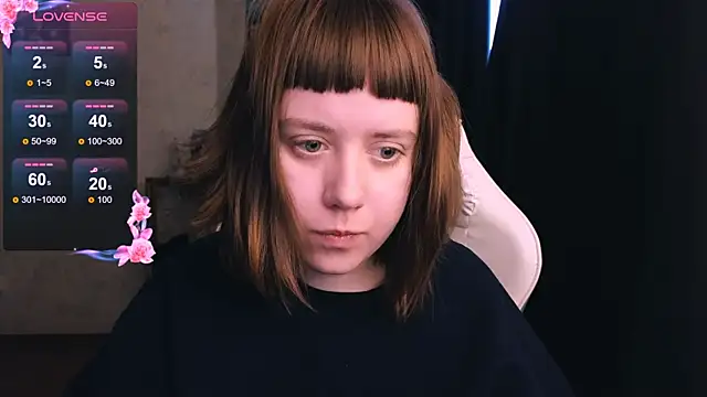 Snapshot of June_shy0 chatting on January 2025 08:55:02 AM June shy0 online show from January 2025 08:55:02 AM