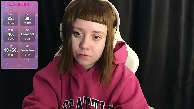 Snapshot of June_shy0 chatting on February 2025 07:35:01 AM June shy0 online show from February 2025 07:35:01 AM