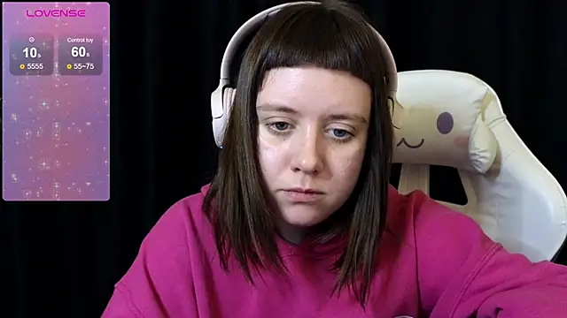 Snapshot of June_shy0 chatting on March 2025 11:48:01 AM June shy0 online show from March 2025 11:48:01 AM