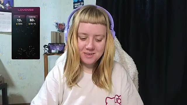 Snapshot of June_shy0 chatting on October 2025 06:58:02 AM June shy0 online show from October 2025 06:58:02 AM