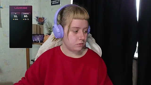 Snapshot of June_shy0 chatting on October 2025 07:18:01 AM June shy0 online show from October 2025 07:18:01 AM