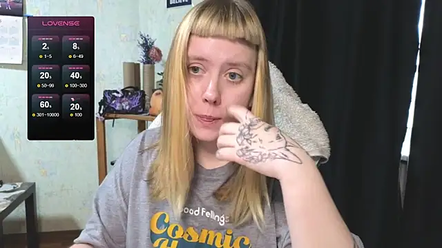 Snapshot of June_shy0 chatting on November 2025 09:22:02 AM June shy0 online show from November 2025 09:22:02 AM