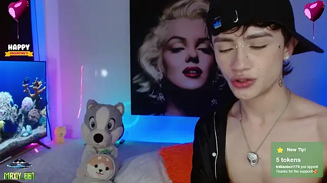 Snapshot of maxiy_001 chatting on February 2025 10:50:02 AM maxiy 001 online show from February 2025 10:50:02 AM