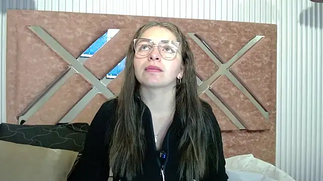  isaabellaa online show from May 2026 12:33:01 PM