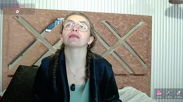  isaabellaa online show from May 2026 01:37:01 PM