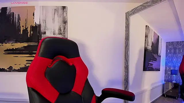 AriRobert  online show from October 2025 03:54:02 AM