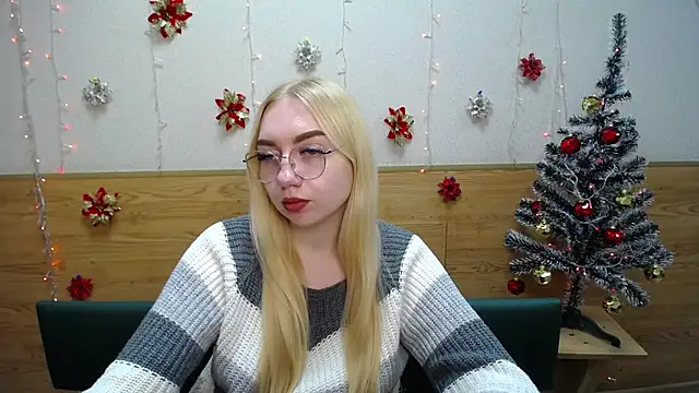 BeatriceFly online show from December 2024 10:23:02 AM